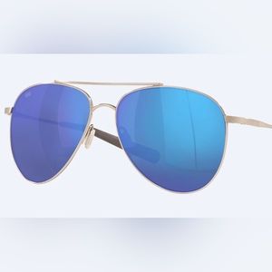 Costa Piper polarized sunglasses inspire blue with a medium aviator style.